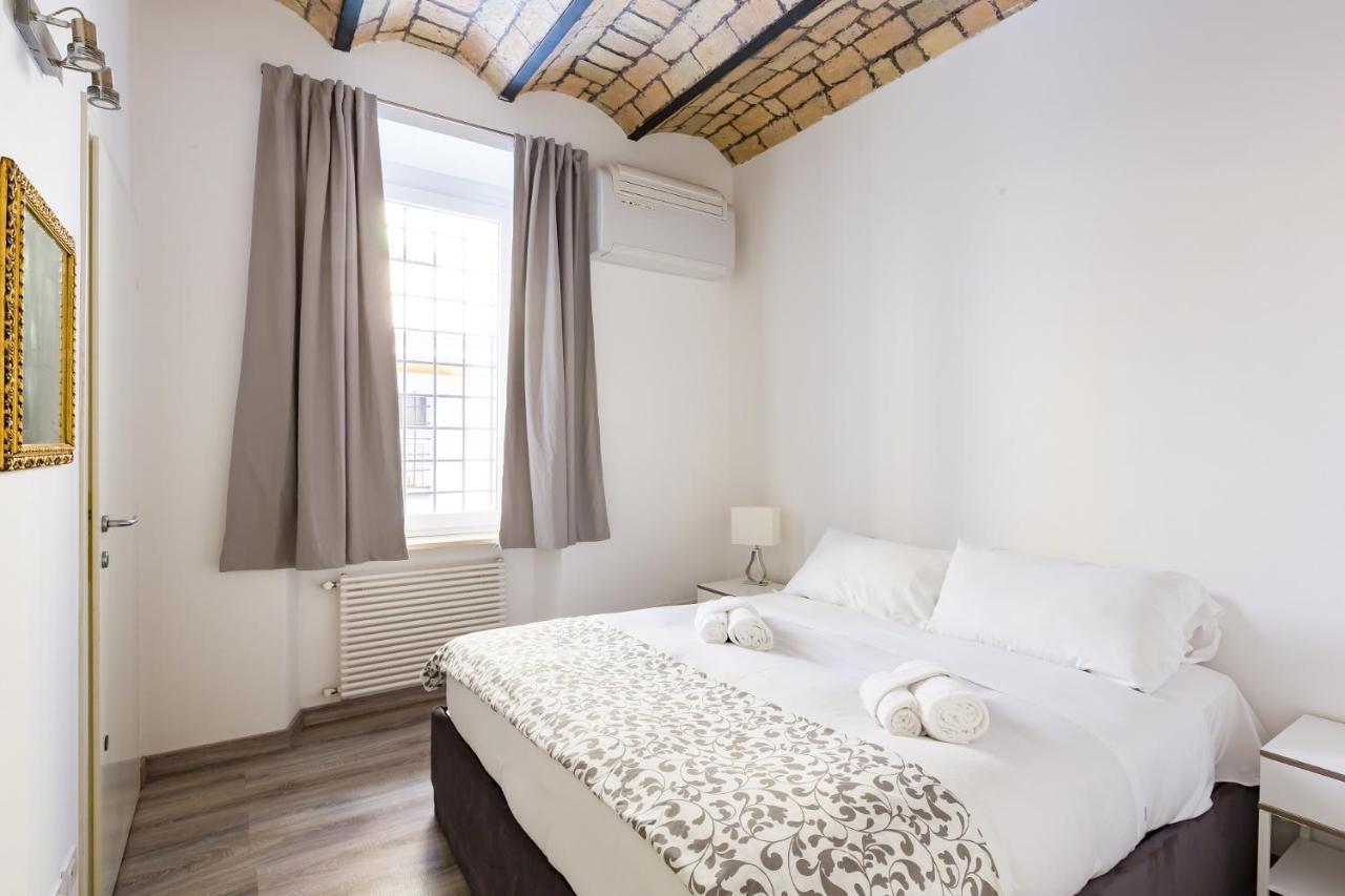 Via Dei Cappellari Apartments روما المظهر الخارجي الصورة