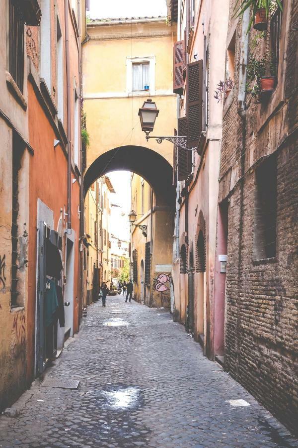 Via Dei Cappellari Apartments روما المظهر الخارجي الصورة